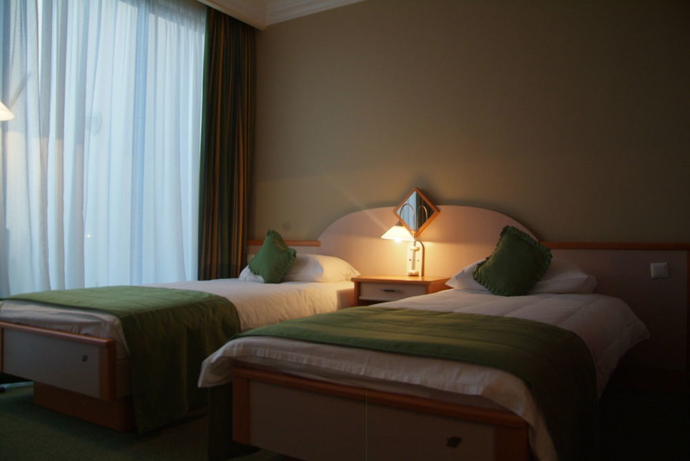 Blue Nile Hotel Bahir Dar Bagian luar foto